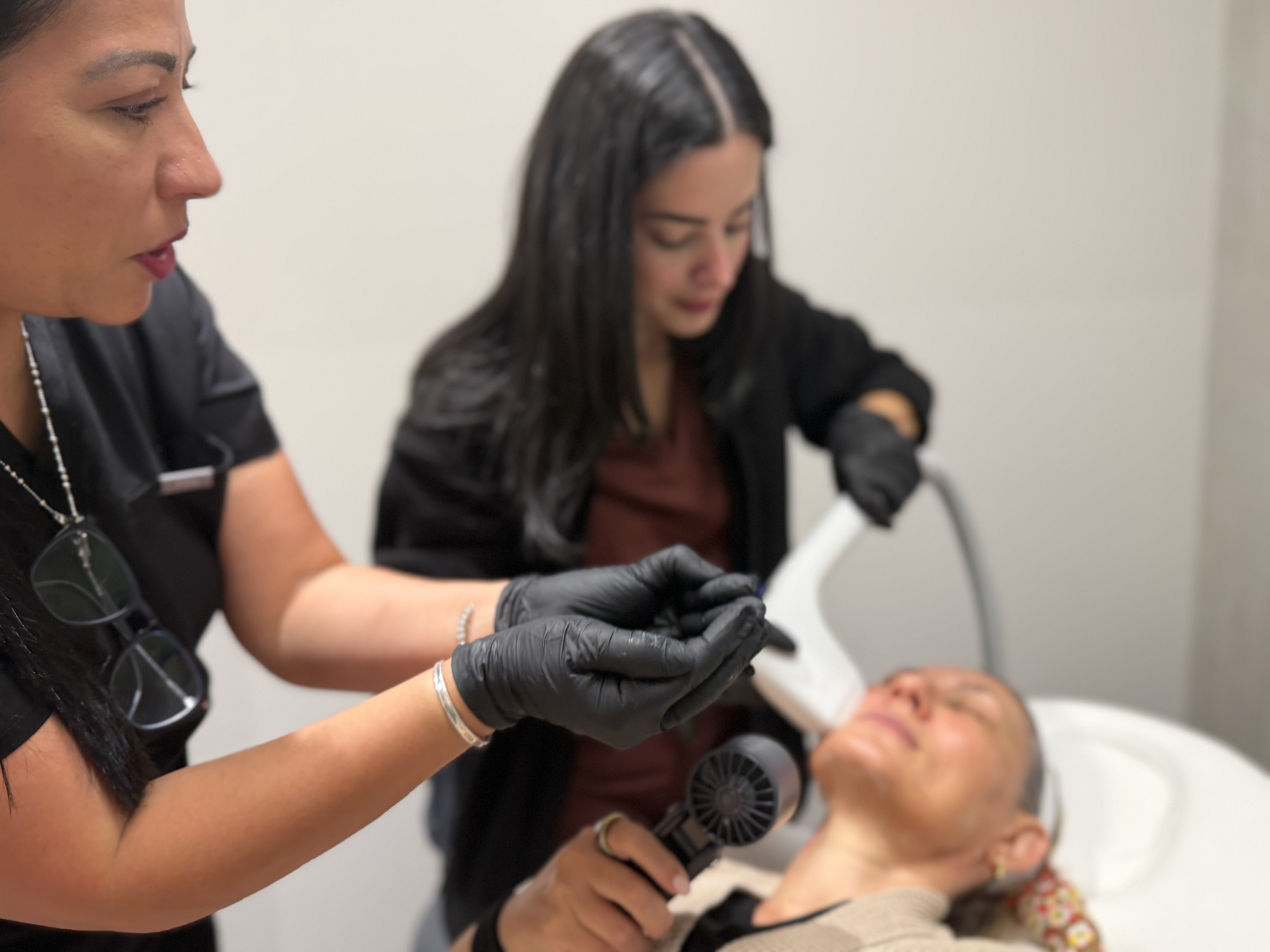 Sofwave Ultrasound Treatment at Pravan Esthetics
